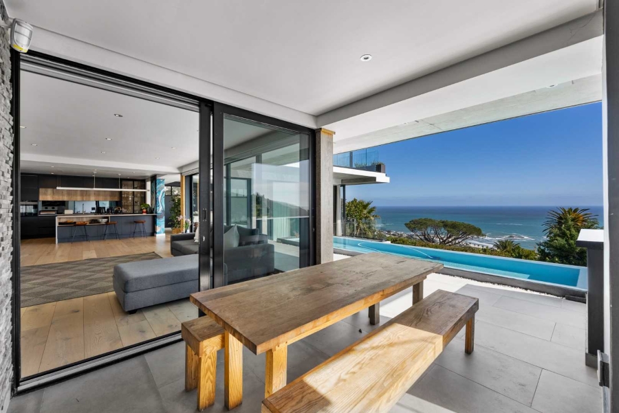 5 Bedroom Property for Sale in Camps Bay Western Cape